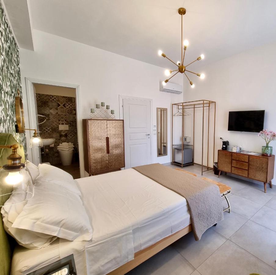 Dimora Giusti Bed & Breakfast Lecce Exterior photo