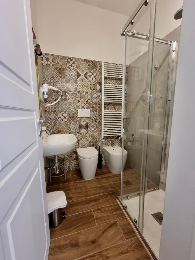 Dimora Giusti Bed & Breakfast Lecce Exterior photo