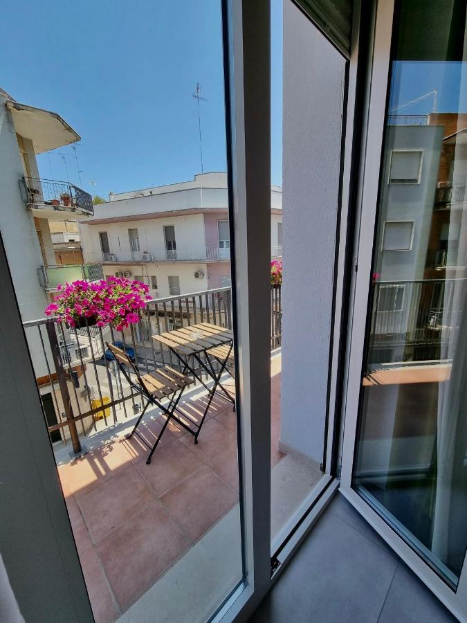 Dimora Giusti Bed & Breakfast Lecce Exterior photo