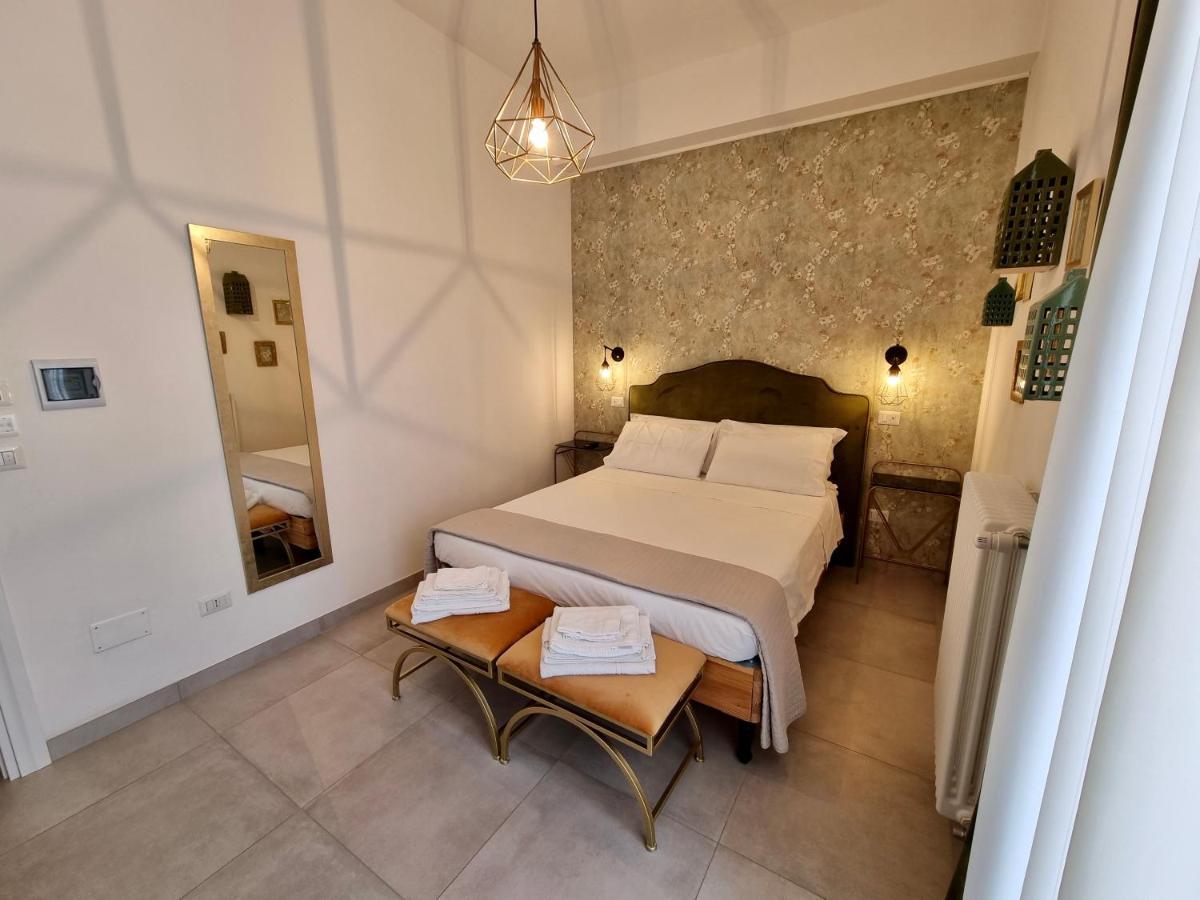 Dimora Giusti Bed & Breakfast Lecce Exterior photo