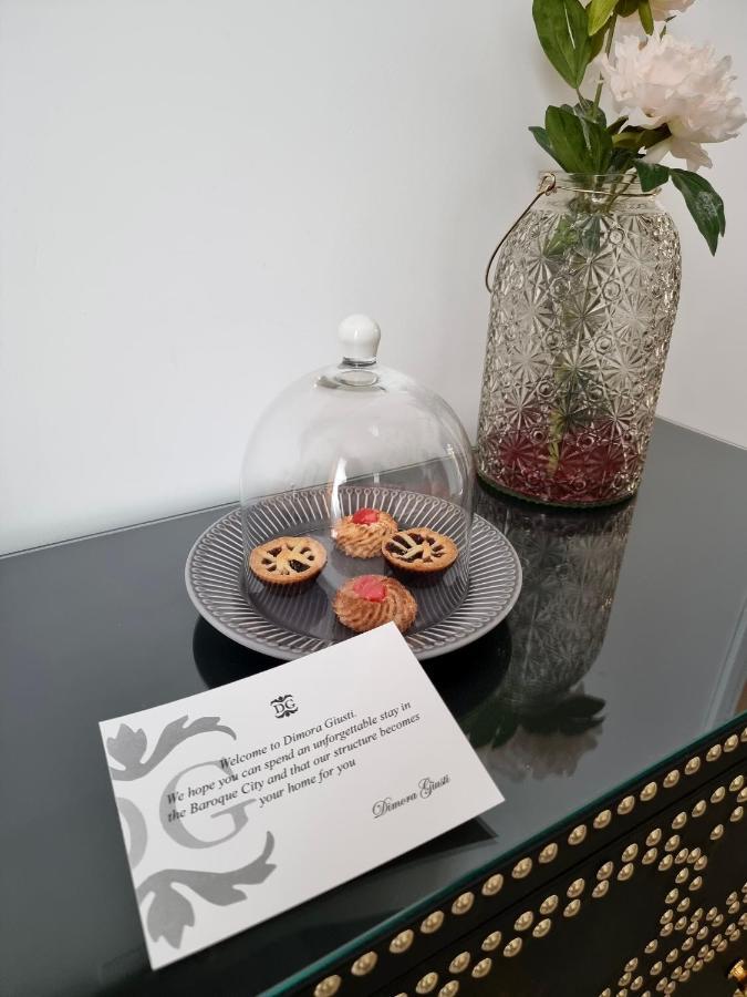 Dimora Giusti Bed & Breakfast Lecce Exterior photo